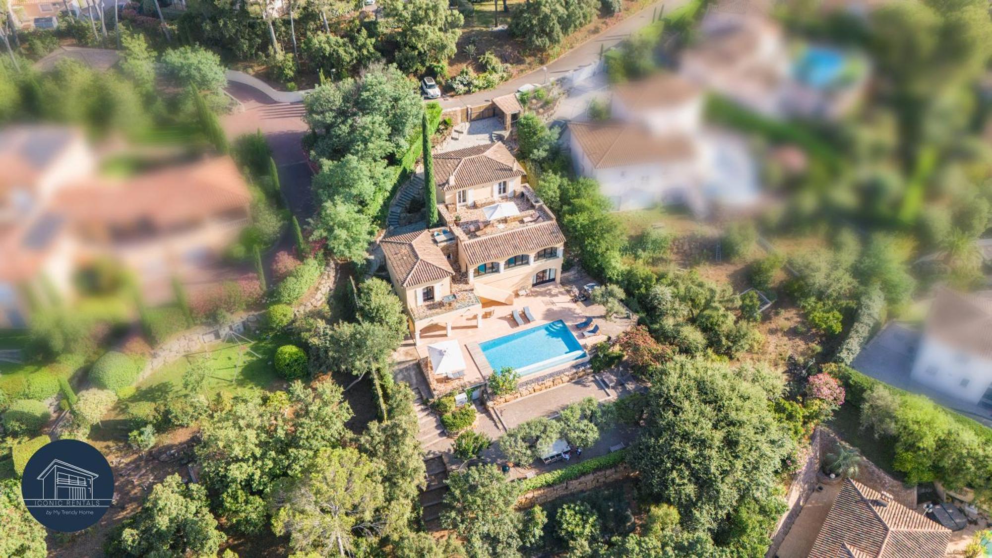 Villa Familiale Avec Vue Imprenable Saint-Raphaël Dış mekan fotoğraf