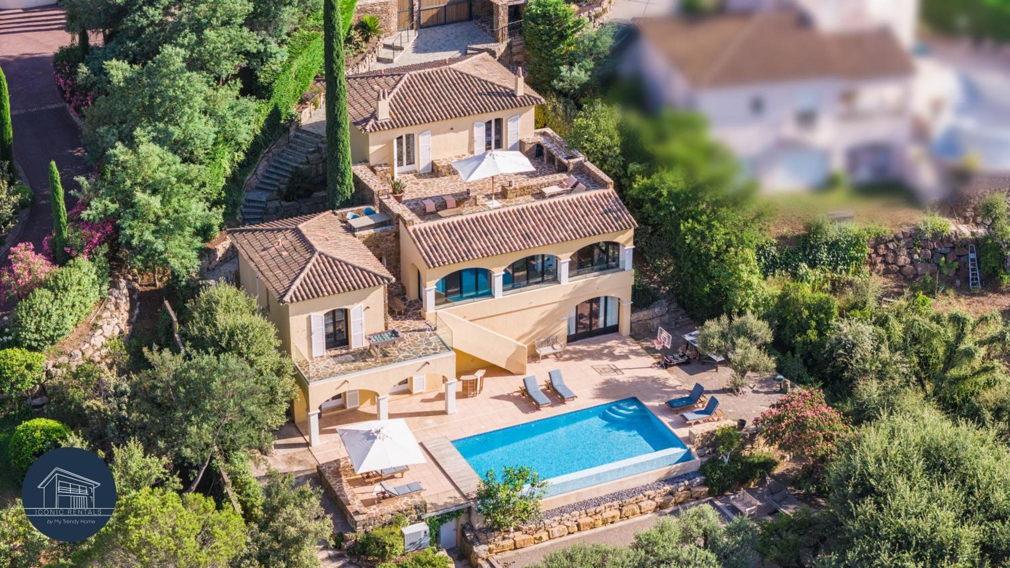 Villa Familiale Avec Vue Imprenable Saint-Raphaël Dış mekan fotoğraf
