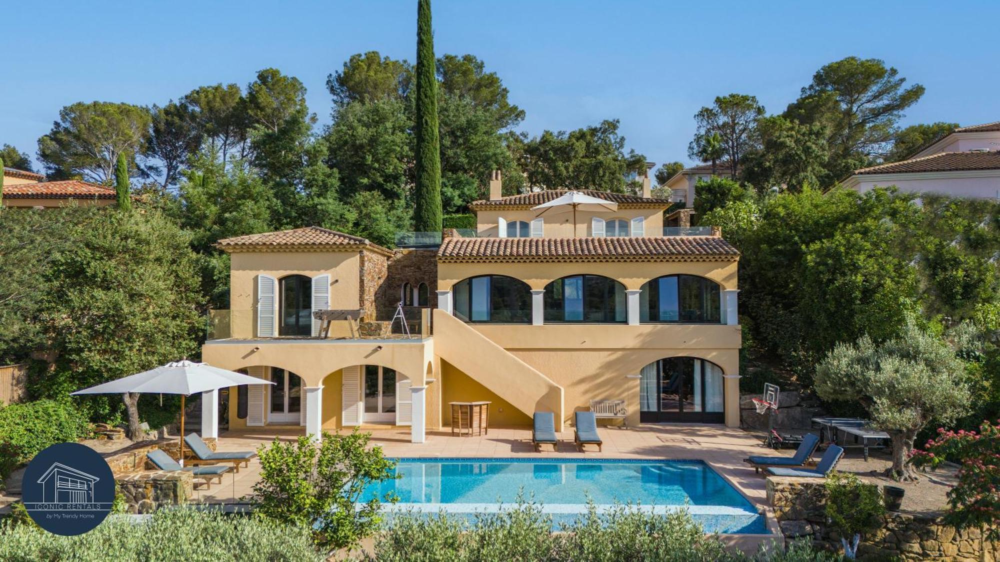 Villa Familiale Avec Vue Imprenable Saint-Raphaël Dış mekan fotoğraf