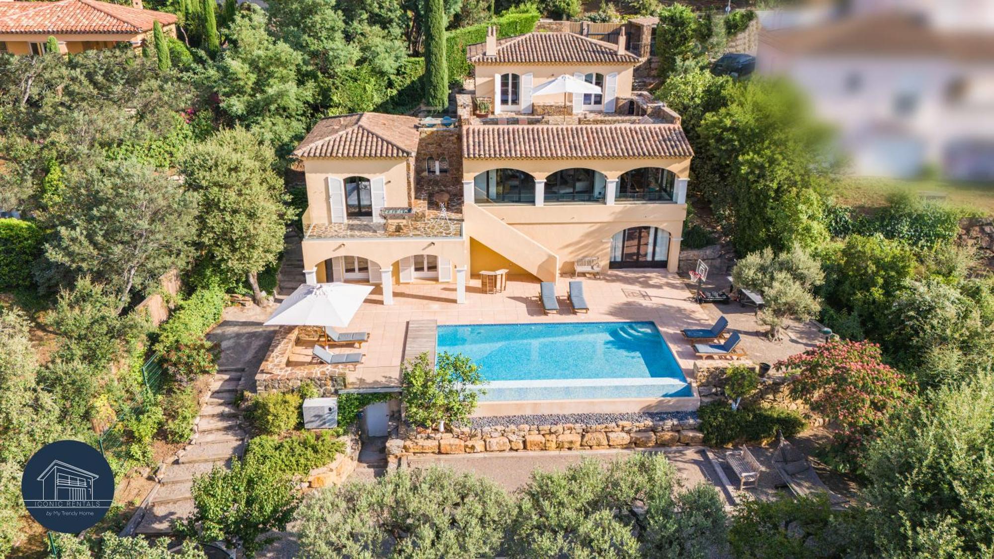 Villa Familiale Avec Vue Imprenable Saint-Raphaël Dış mekan fotoğraf