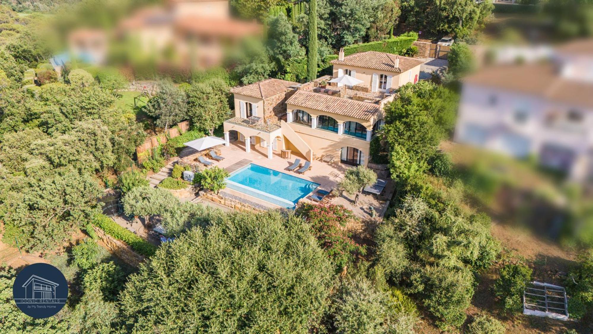 Villa Familiale Avec Vue Imprenable Saint-Raphaël Dış mekan fotoğraf